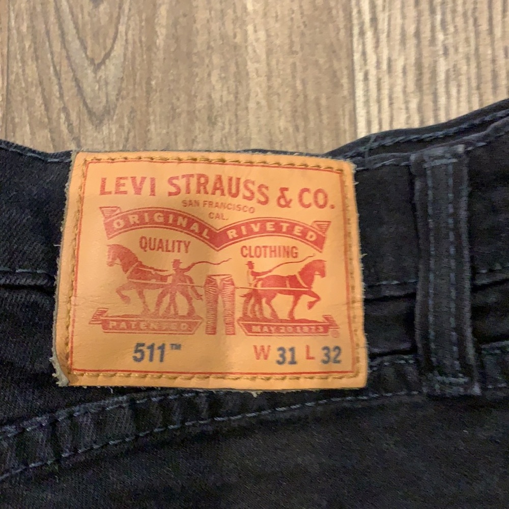Jeans - Picture 2 of 3